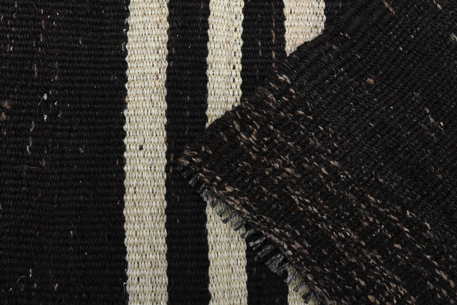 Hand-crafted Anatolian vintage kilim Pelagonassa in wool, 1960s