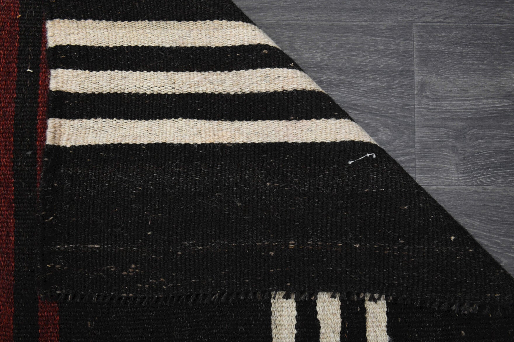 Hand-crafted Anatolian vintage kilim Yildizsel in wool, 1960s