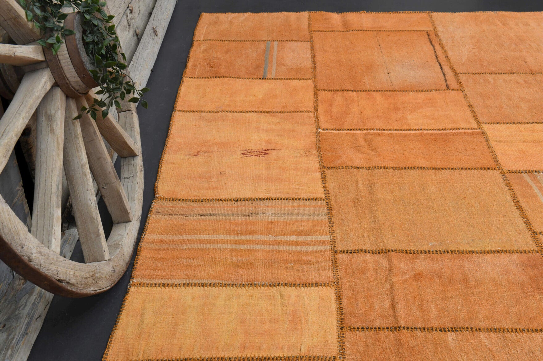Handmade wool rug from Anatolia, Turkey – Orange Oversized Patchwork Rug 9'4" x 13'1"