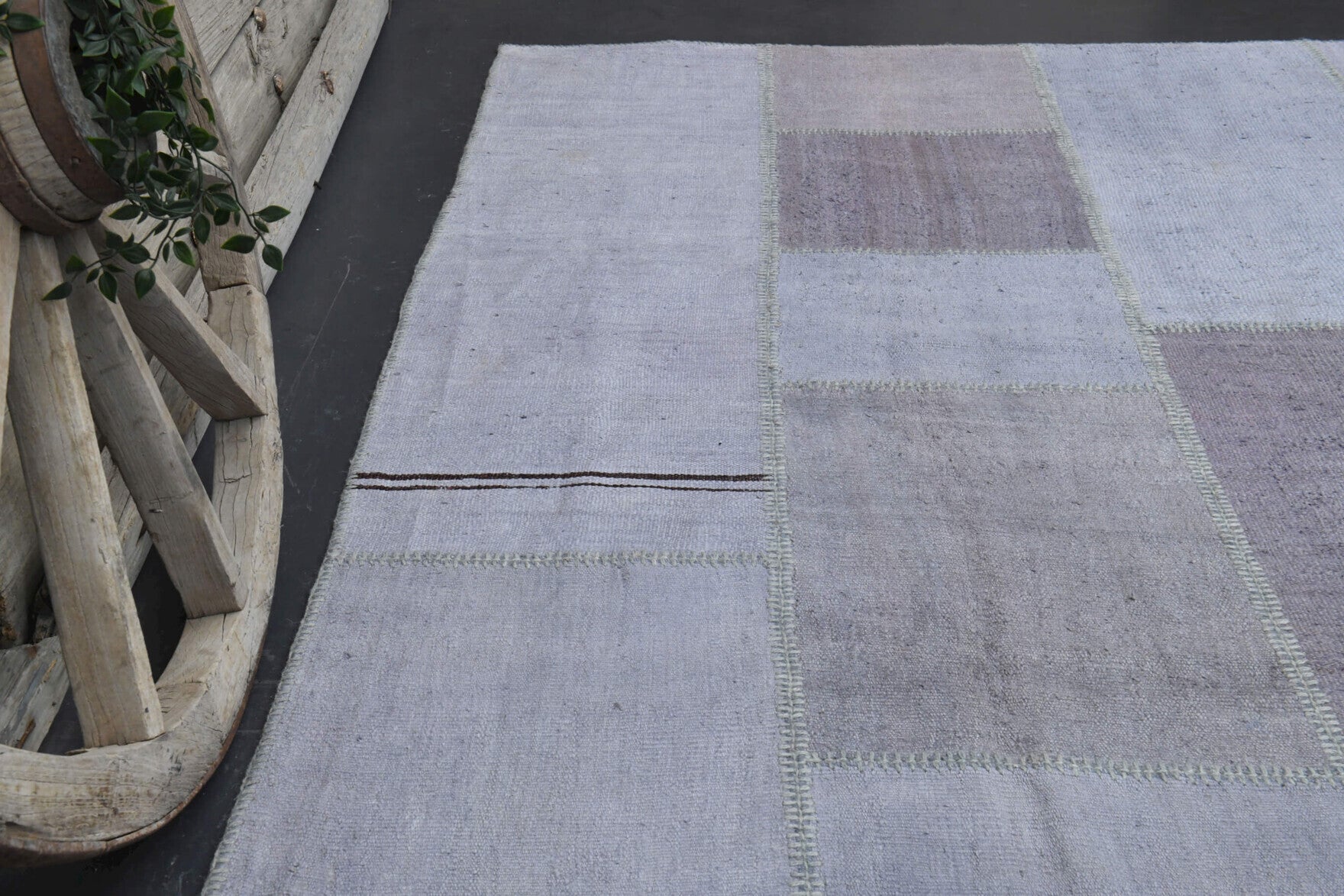 Handmade wool rug from Anatolia, Turkey – Vintage Oversize Area Patchwork Rug 9'10" x 12'11"