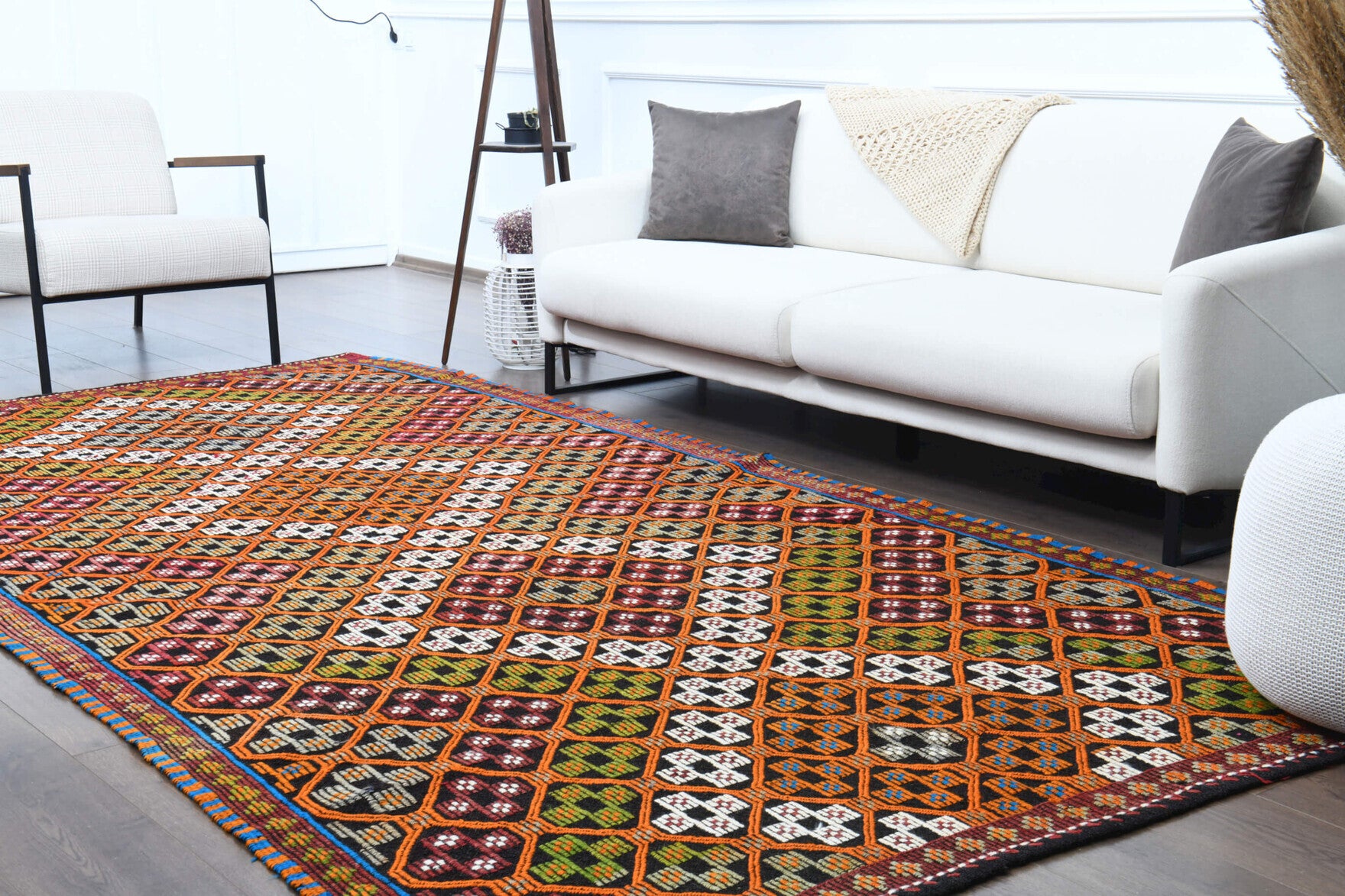 Handwoven flatweave wool kilim from Anatolia, Turkey – Vintage Turkish Kilim Rug 5'10" x 11'7"