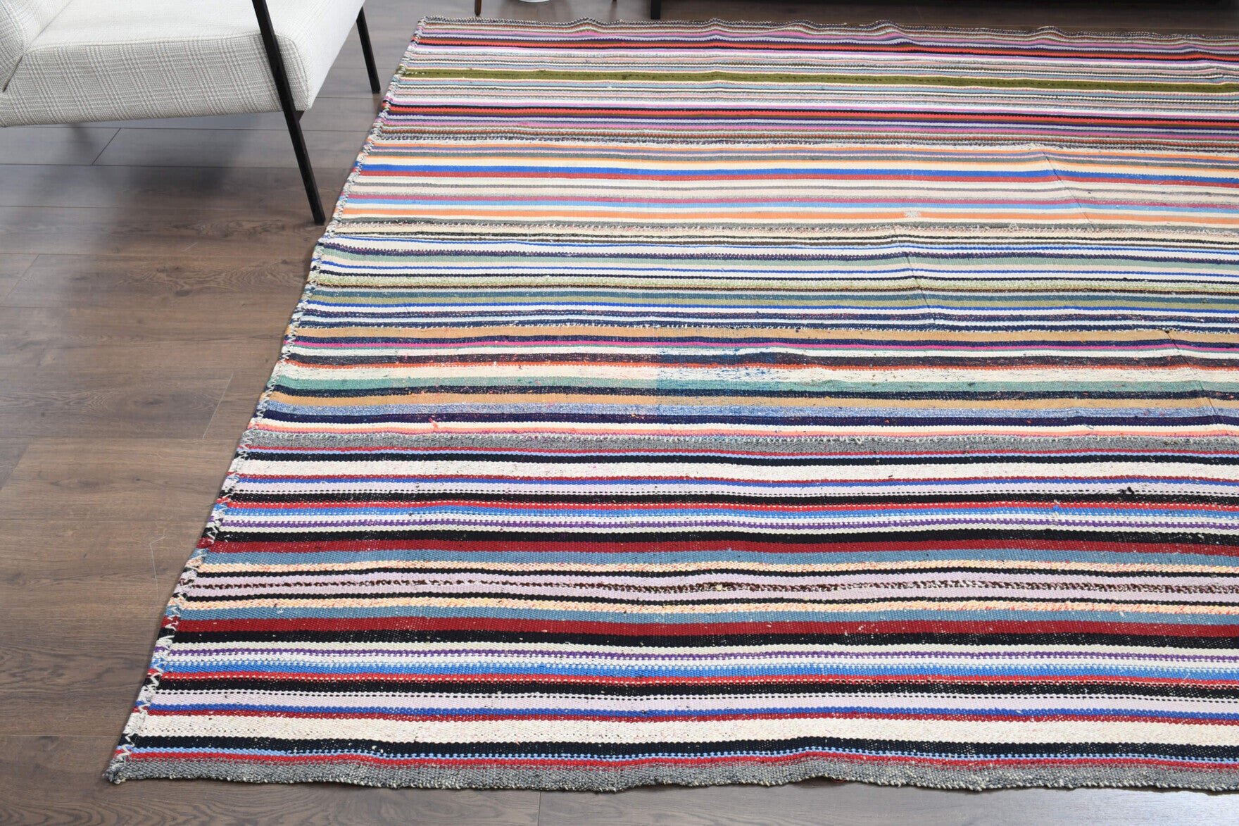 251x330 cm vintage Anatolian kilim rug – Zeytinperver, flatweave, wool
