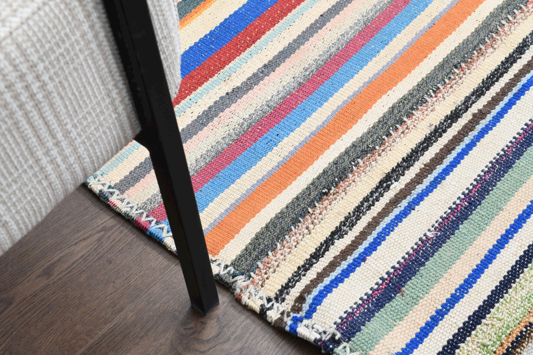 Authentic Anatolian vintage kilim rug (1960s) with striped design – one-of-a-kind at Fame Rugs