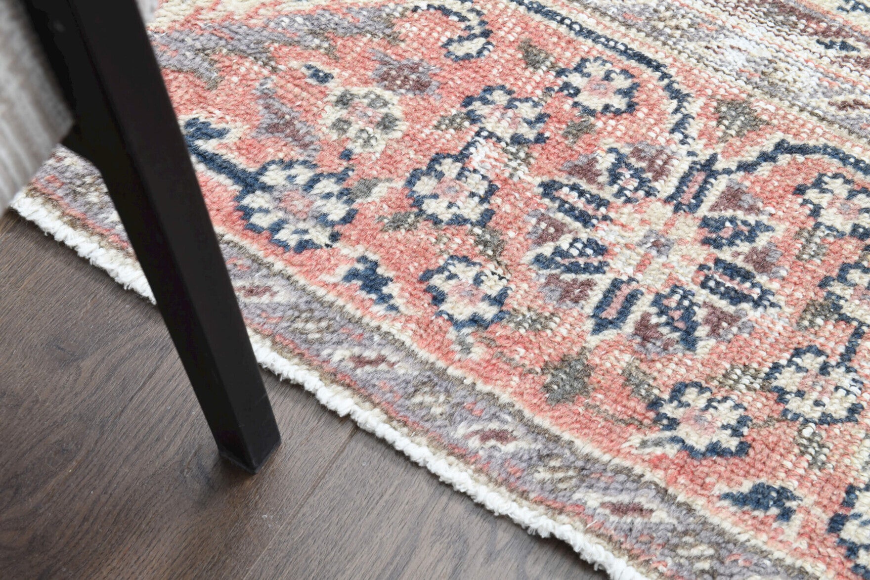 Authentic Anatolian distressed vintage area rug (1960s) with oriental design – one-of-a-kind at Fame Rugs