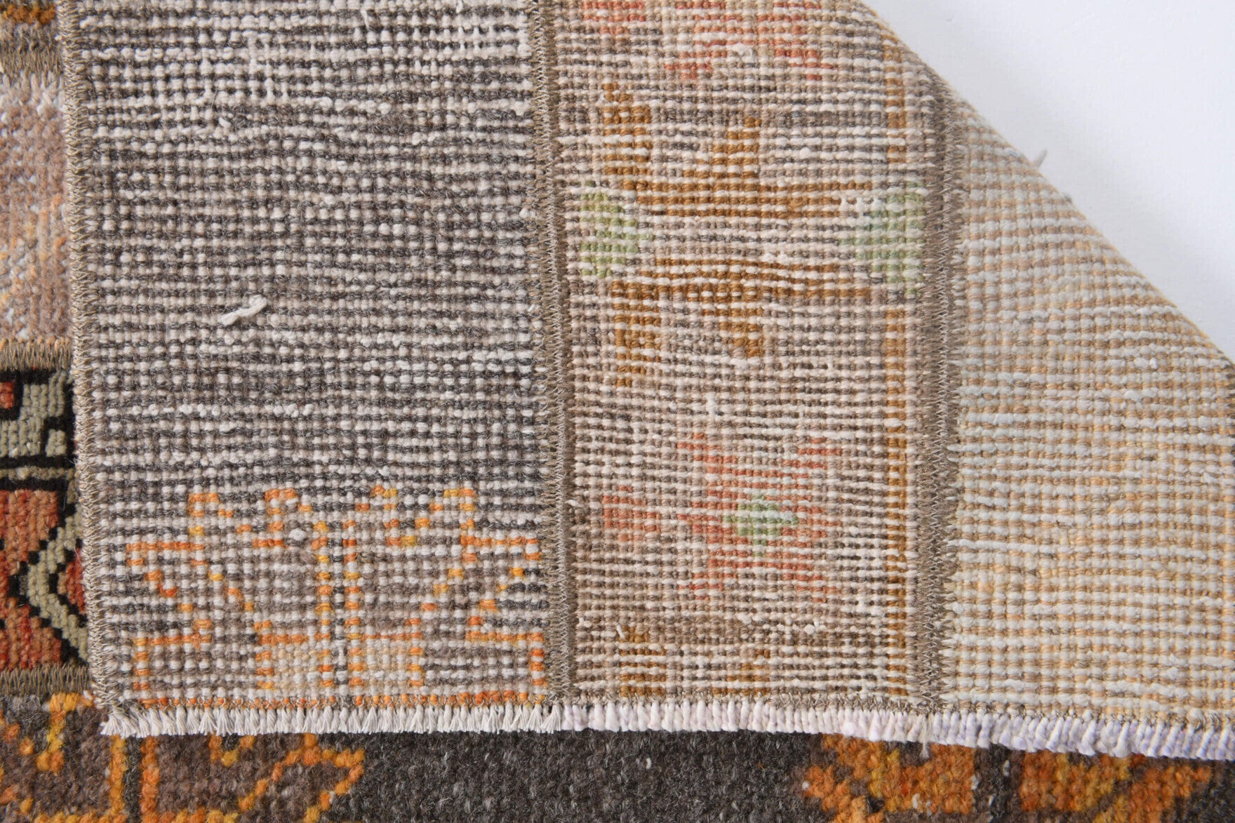 61x124 cm vintage patchwork Anatolian runner rug – Reyhanban, low pile, wool