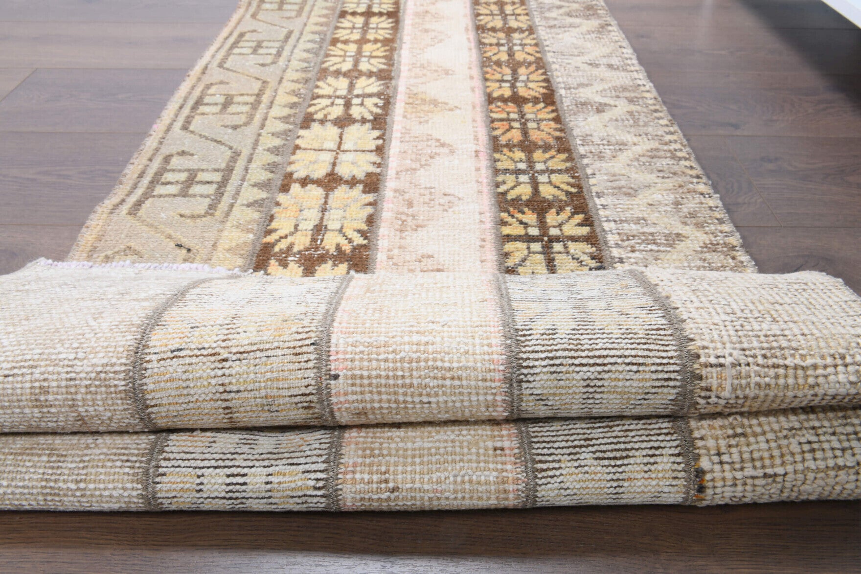 62x261 cm vintage patchwork Anatolian runner rug – Meltempezir, low pile, wool