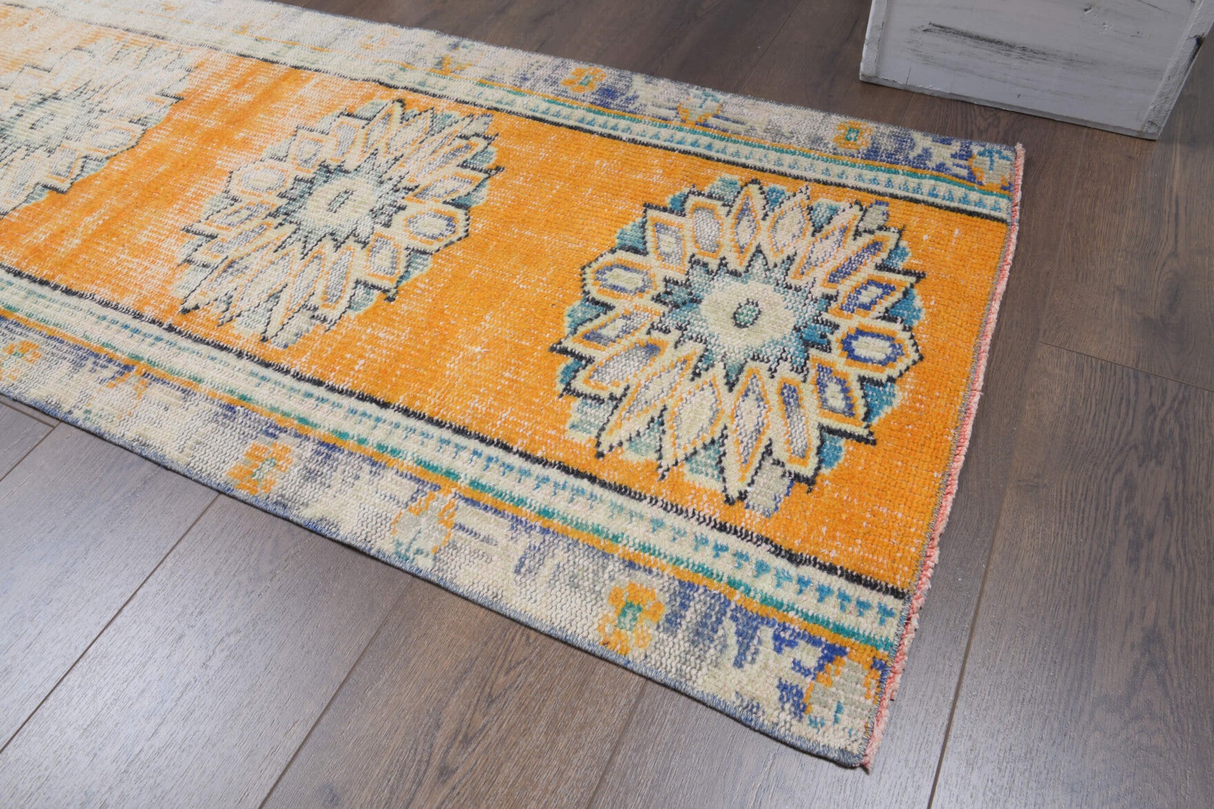 Authentic Anatolian vintage runner rug (1970s) with oriental design – one-of-a-kind at Fame Rugs
