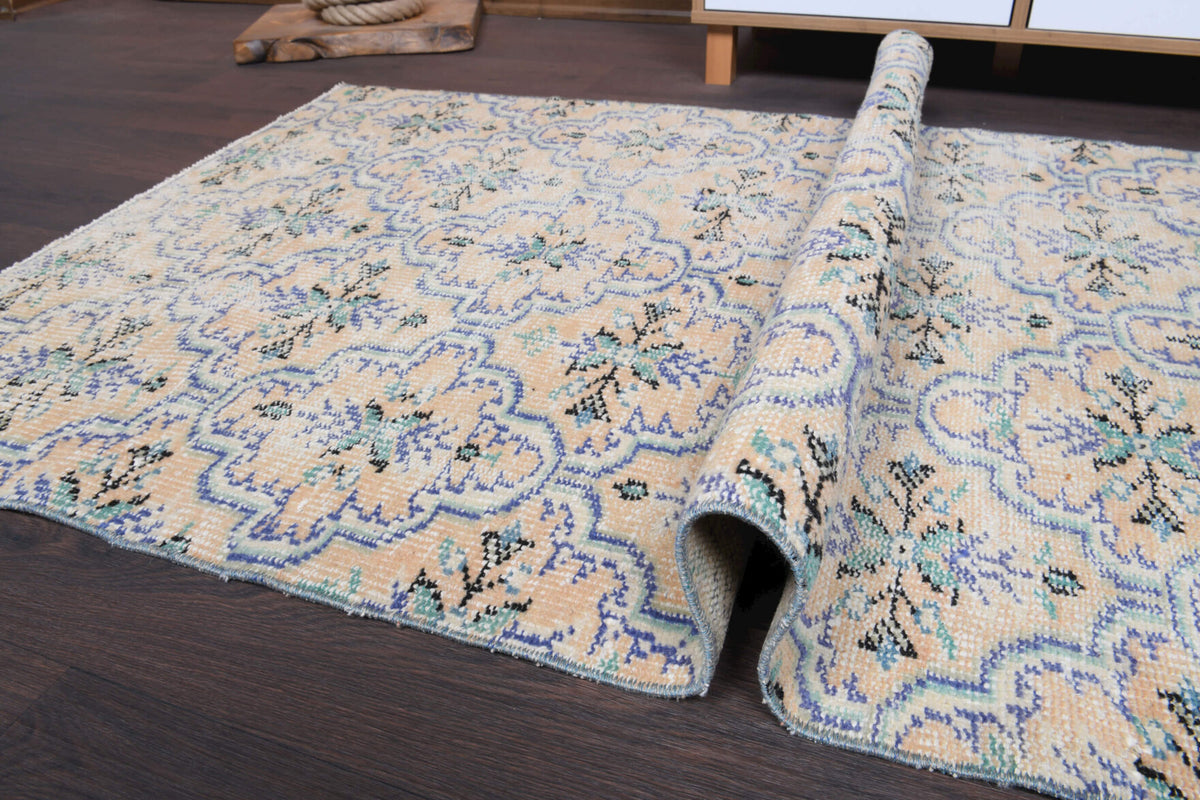 Authentic Anatolian vintage runner rug (1970s) with ikat design – one-of-a-kind at Fame Rugs