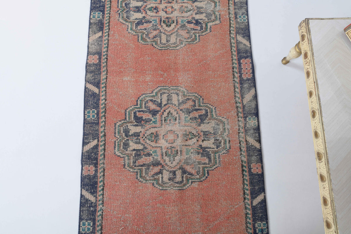 73x273 cm vintage Anatolian runner rug – Eleuthesthene, low pile, wool