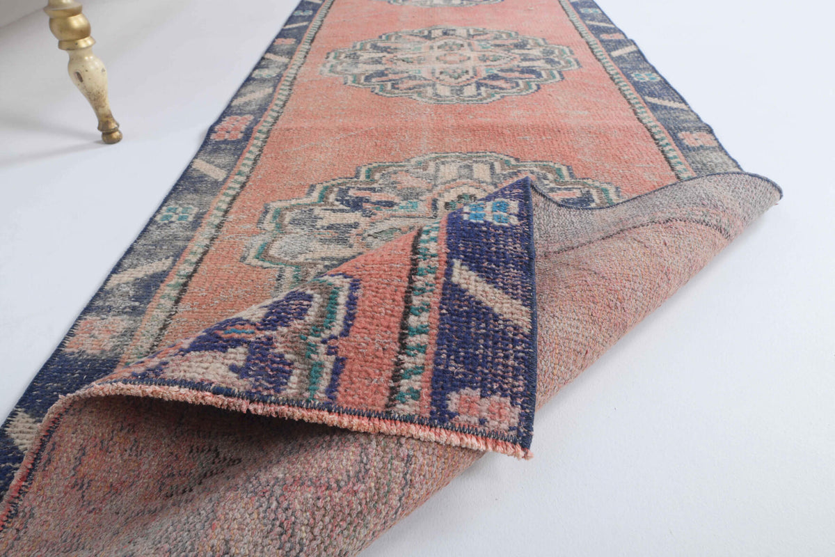 Handmade wool runner from Anatolia, Turkey – Turkish Vintage Runner Rug 2'5" x 8'11"