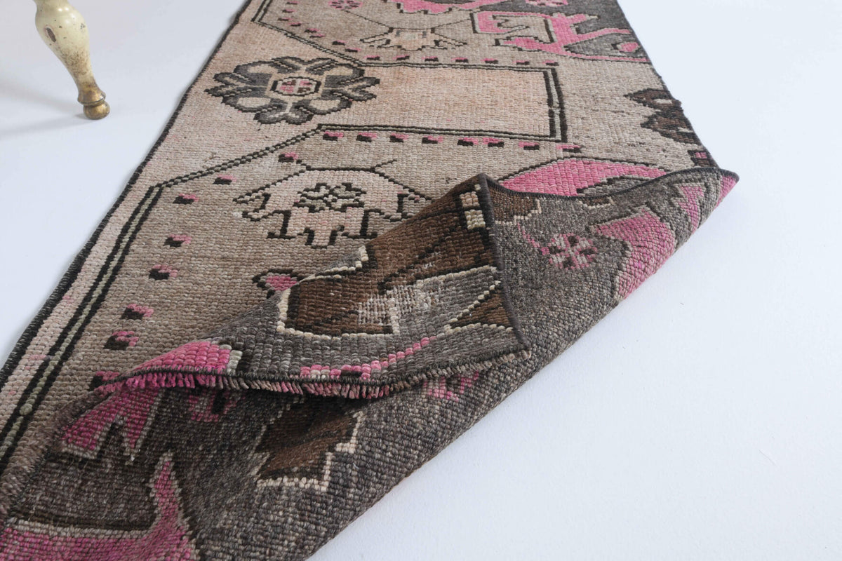 Vintage Anatolian Runner Rug - 30241