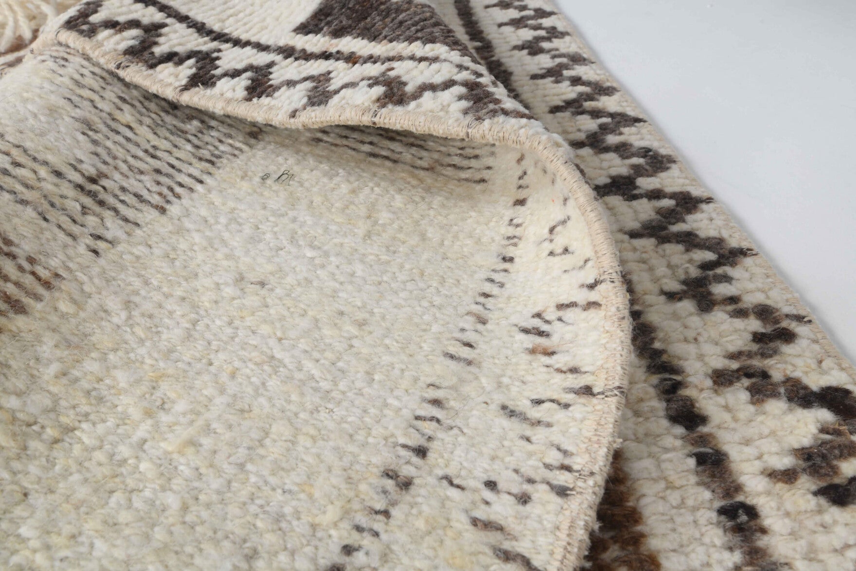 Hand-crafted Anatolian vintage runner Aglaosthene in wool, 1970s