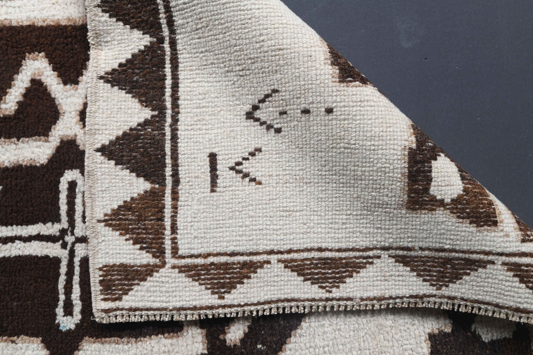 Zephyropnoe runner: 1970s handmade Anatolian runner with oriental motifs and cotton backing