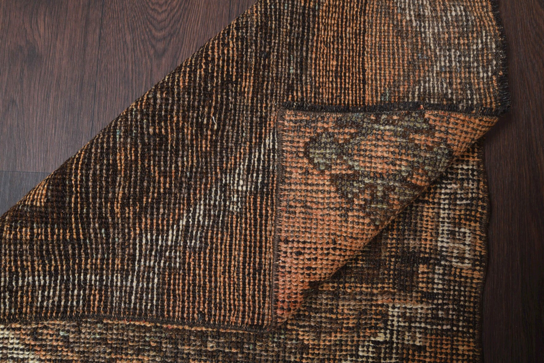 Authentic Anatolian vintage runner rug (1970s) with ombre design – one-of-a-kind at Fame Rugs