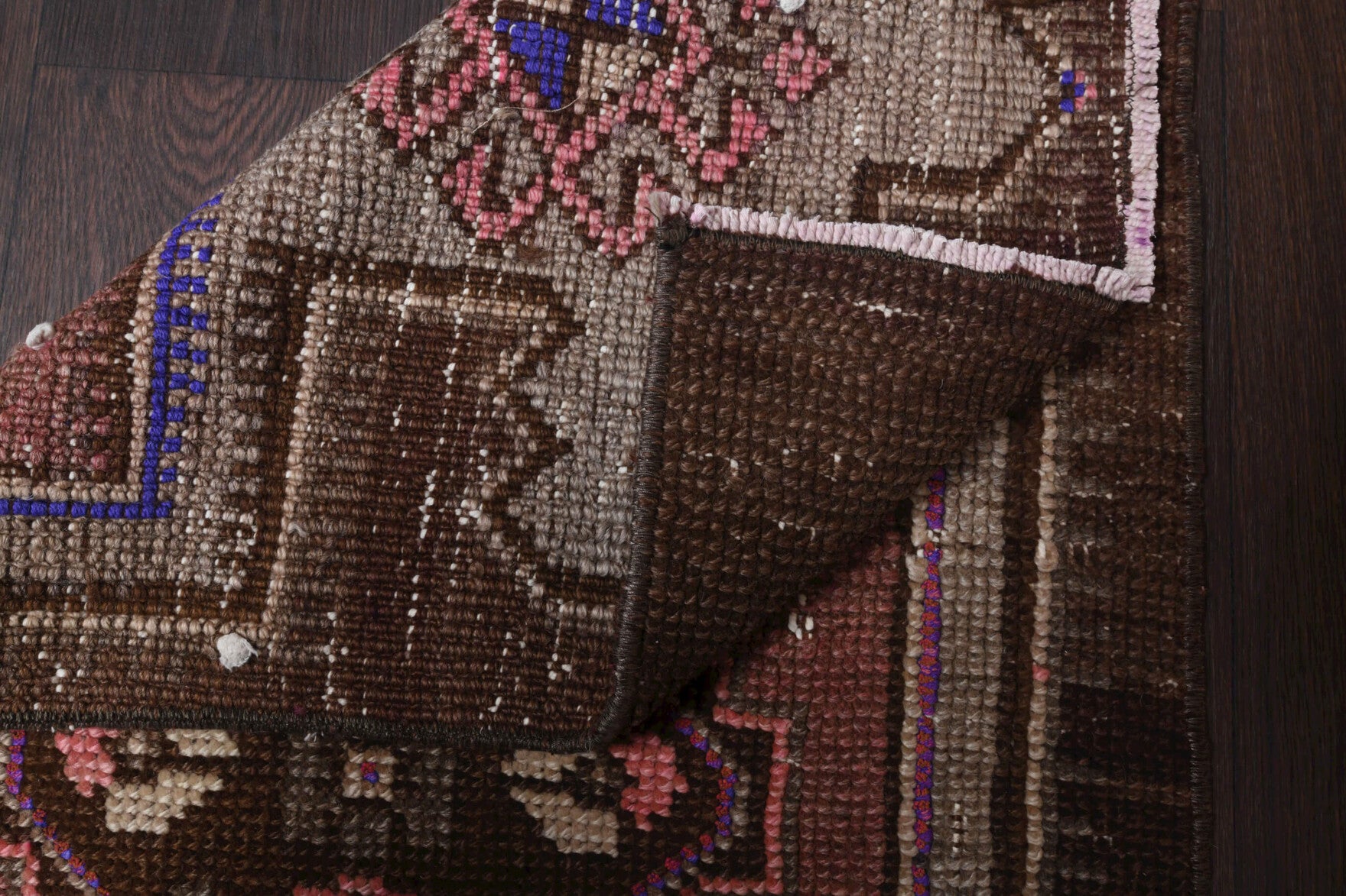 Xanthodika runner: 1970s handmade Anatolian runner with oriental motifs and cotton backing