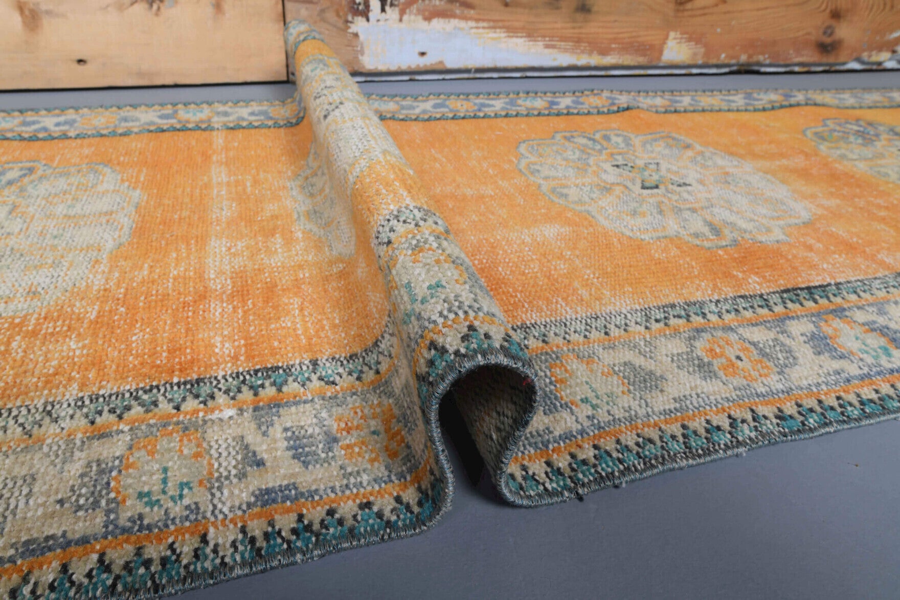 Handmade wool runner from Anatolia, Turkey – Vintage Runner Rug 2'7" x 10'