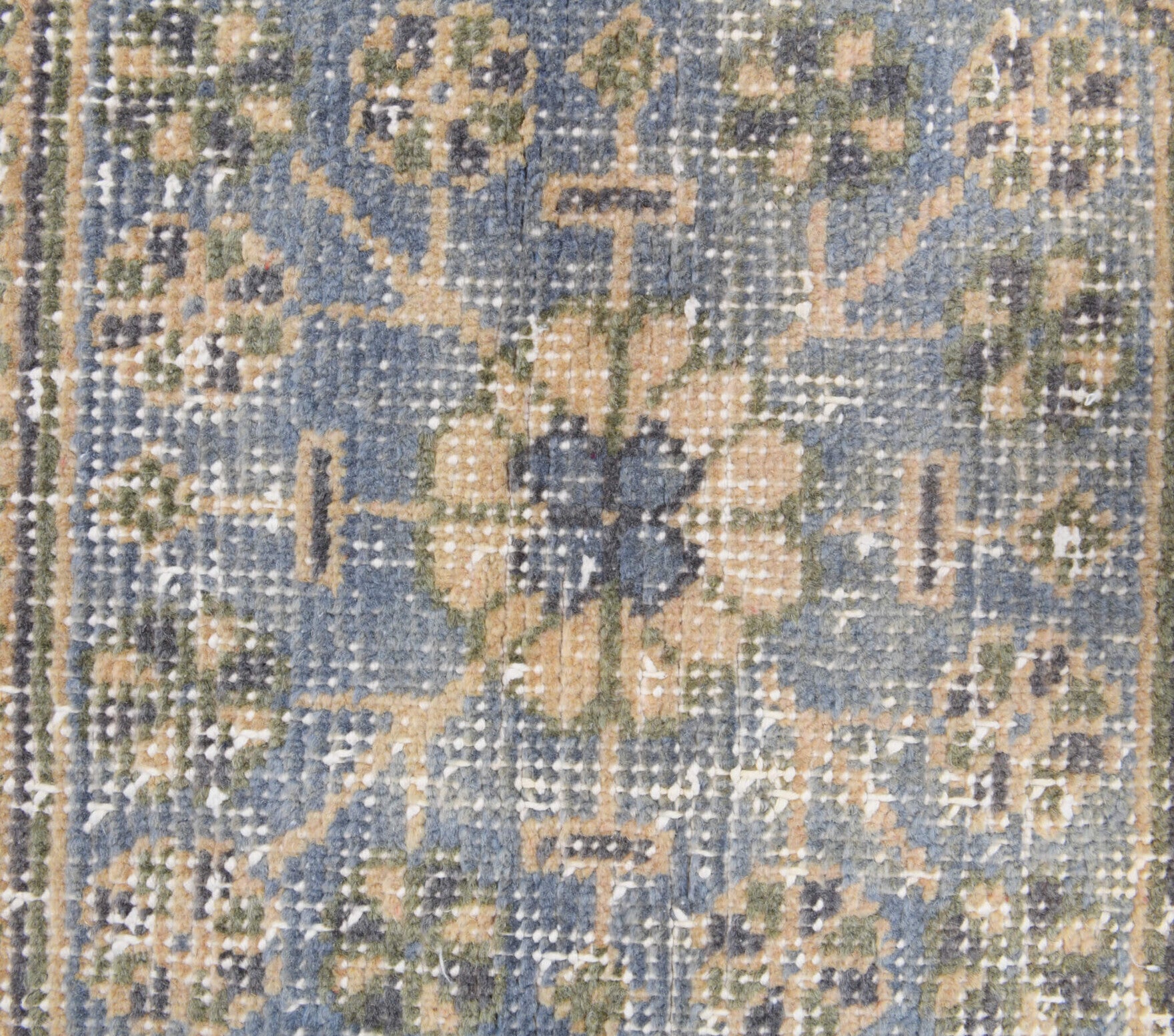 Authentic Anatolian vintage runner rug (1970s) with floral design – one-of-a-kind at Fame Rugs