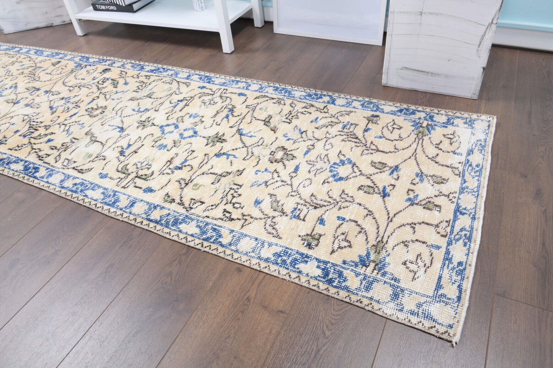 Authentic Anatolian vintage runner rug (1970s) with floral design – one-of-a-kind at Fame Rugs