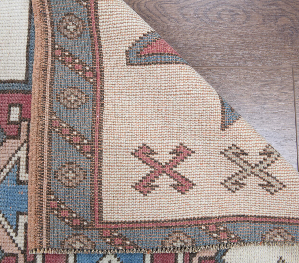 Irmakefsan runner: 1970s handmade Anatolian runner with geometric motifs and cotton backing