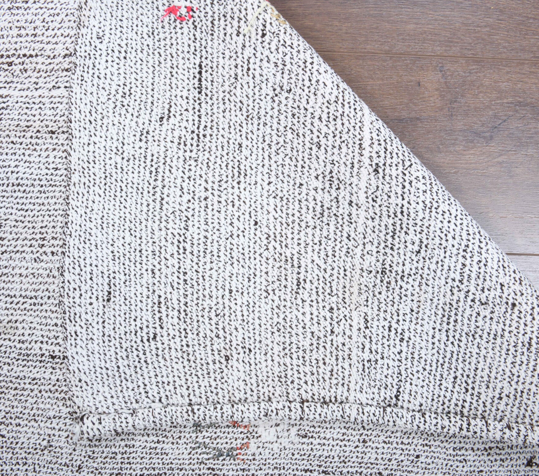 One-of-a-kind 1960s Anatolian vintage kilim runner rug in wool, 2'7" x 7'2"