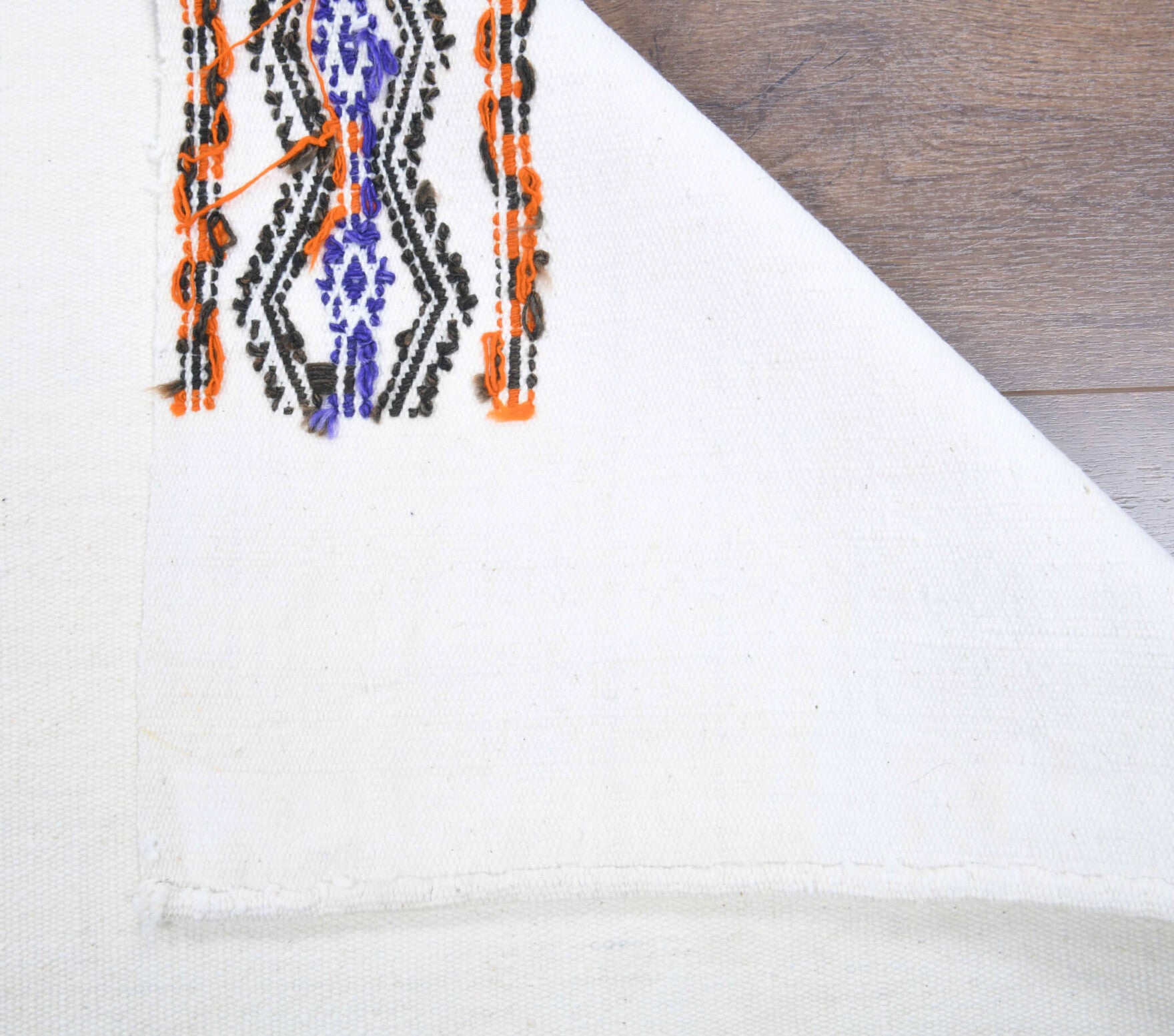 One-of-a-kind 1960s Anatolian vintage kilim rug in wool, 2'4" x 7'1"