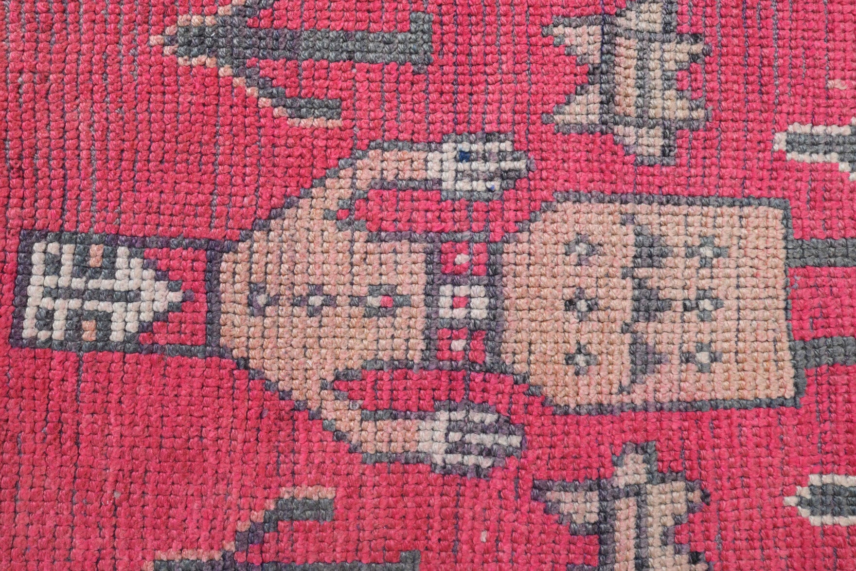 Authentic Anatolian vintage runner rug (1970s) with painted design – one-of-a-kind at Fame Rugs