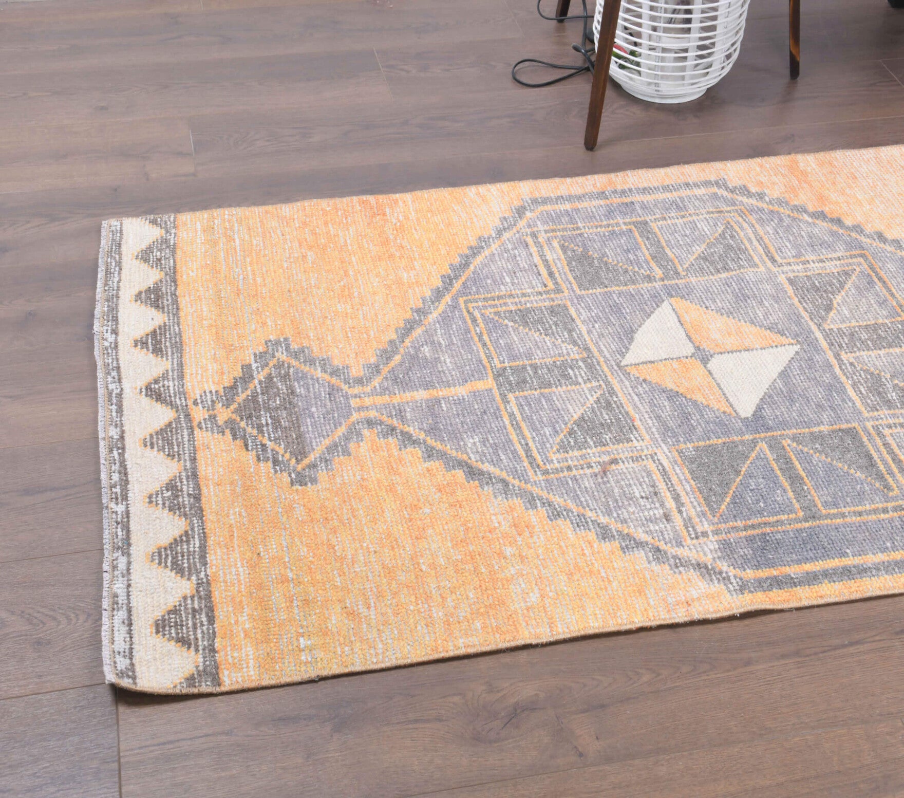 90x377 cm vintage Anatolian runner rug – Fulyanur, low pile, wool