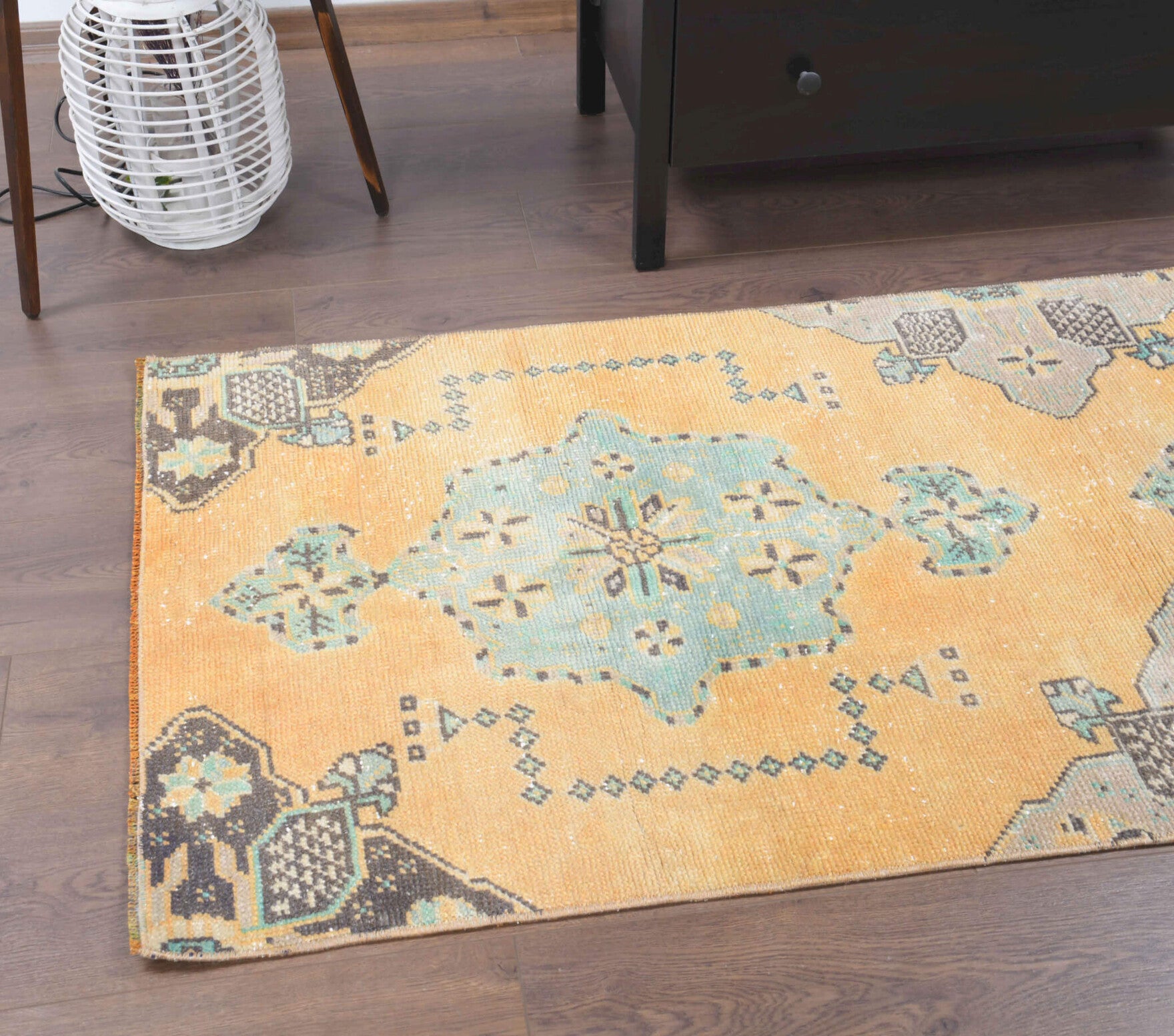 81x200 cm vintage Anatolian runner rug – Evippe, low pile, wool