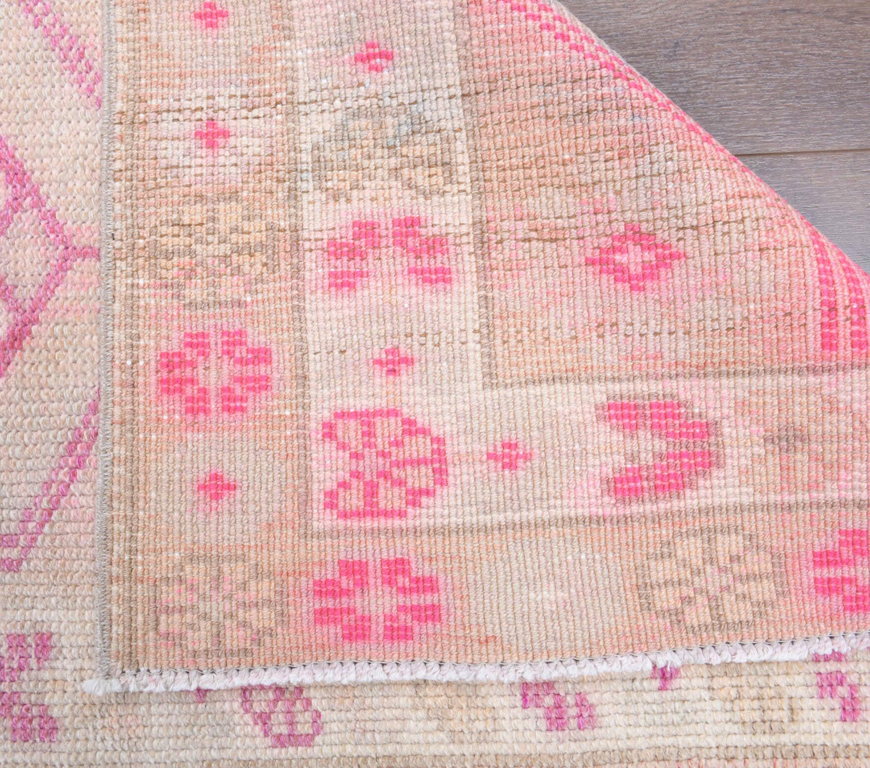 83x370 cm vintage Anatolian runner rug – Dilasubgul, low pile, wool