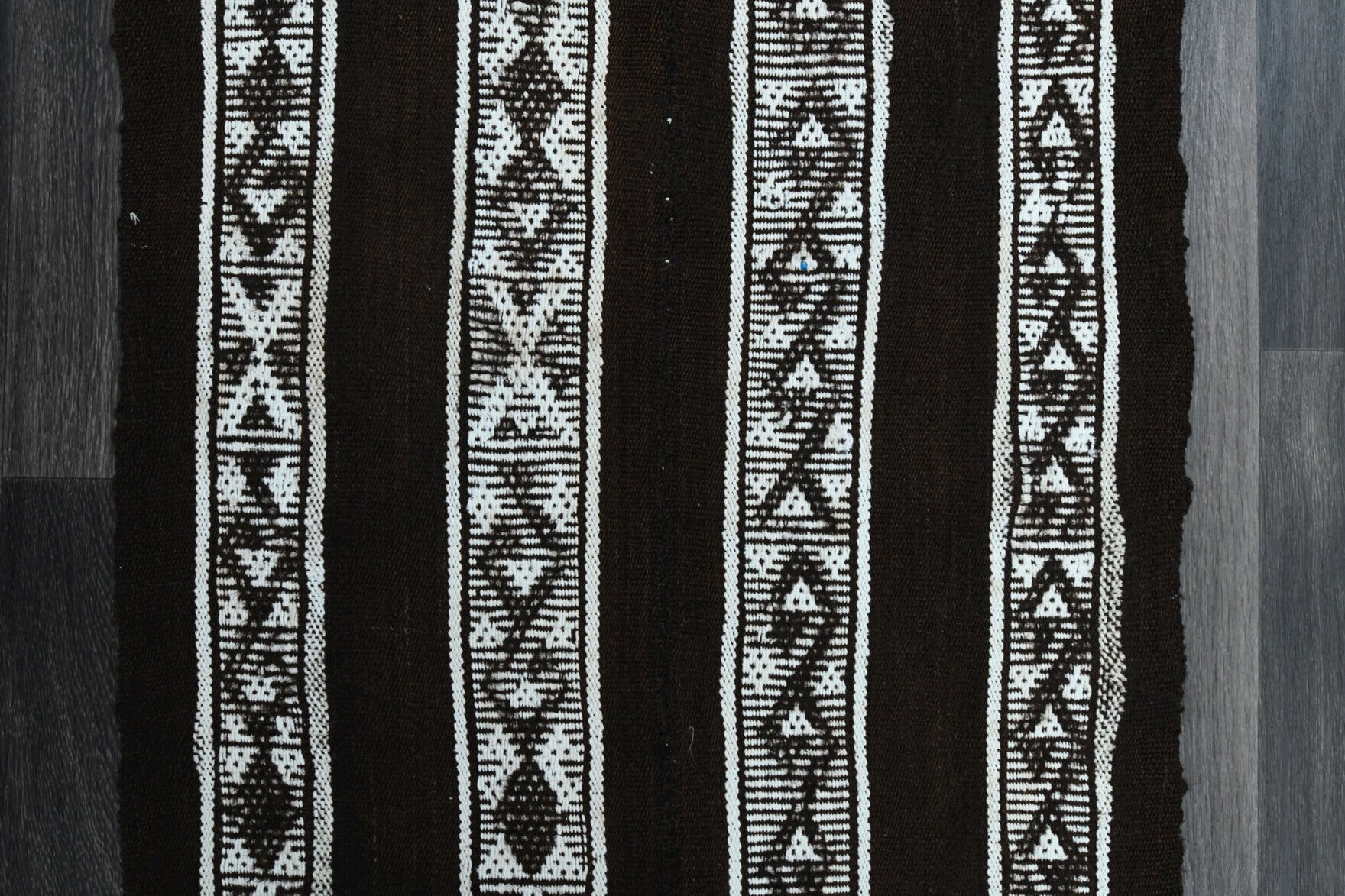 Authentic Anatolian vintage kilim rug (1960s) with striped design – one-of-a-kind at Fame Rugs
