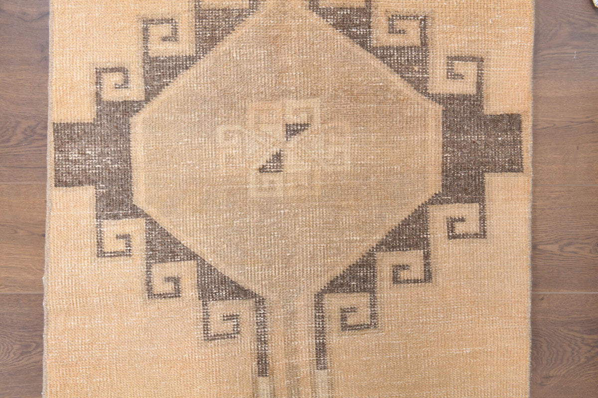 Vintage Oushak Tribal Throw Rug