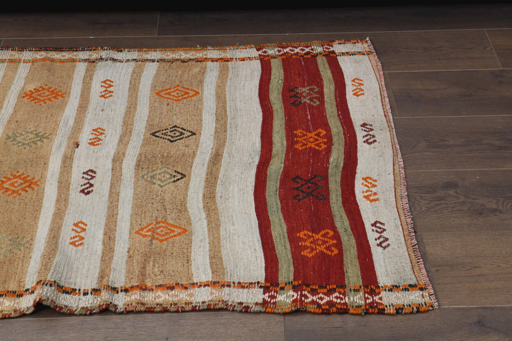 Servpeyker – vintage oriental kilim for living room or bedroom, 3'1" x 4'2" (93x127 cm)