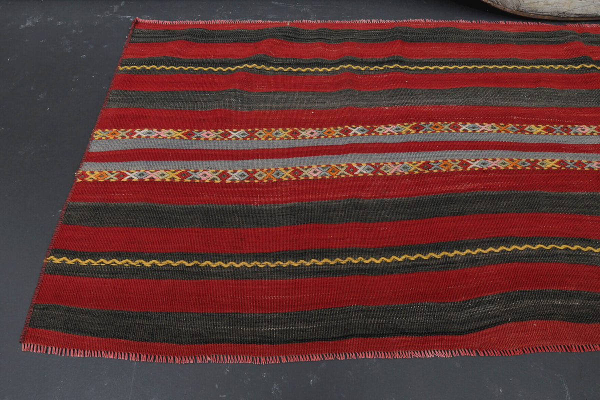 Serinperi runner: 1960s handwoven flatweave Anatolian runner with oriental motifs