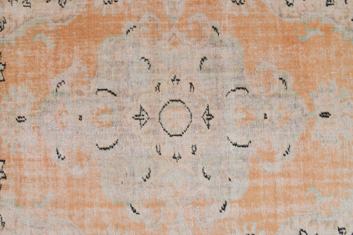 Oriental Vintage Anatolian Area Rug