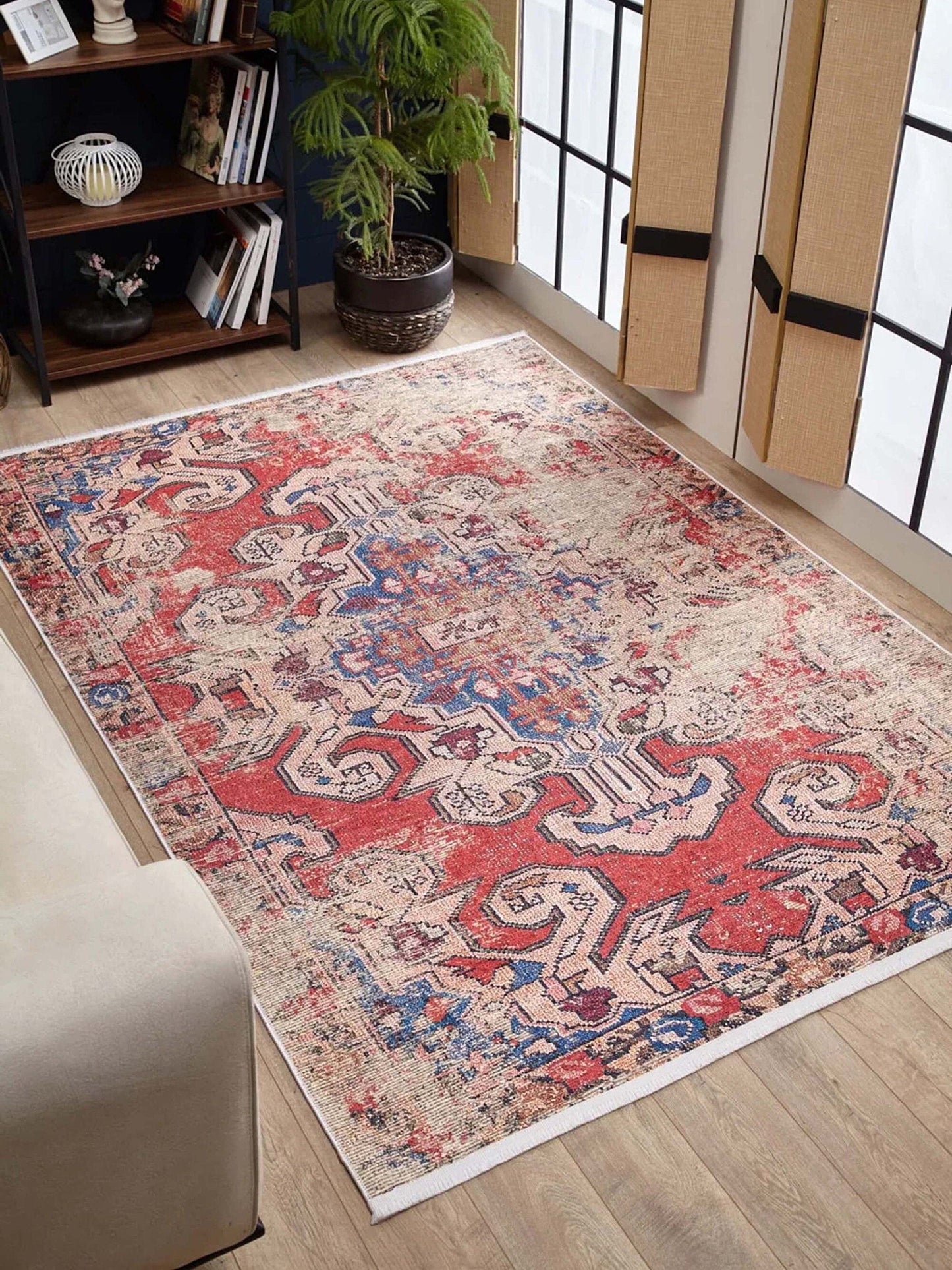 Noor Distressed Turkish Faded Red Rug