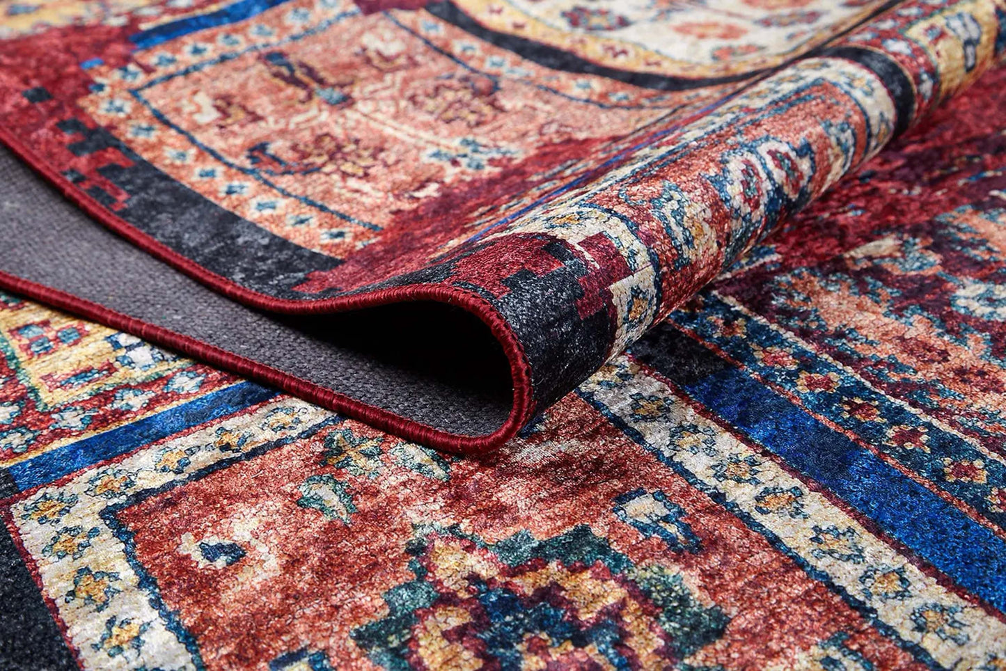 Fulla Antique Red Distressed Turkish Rug - famerugs